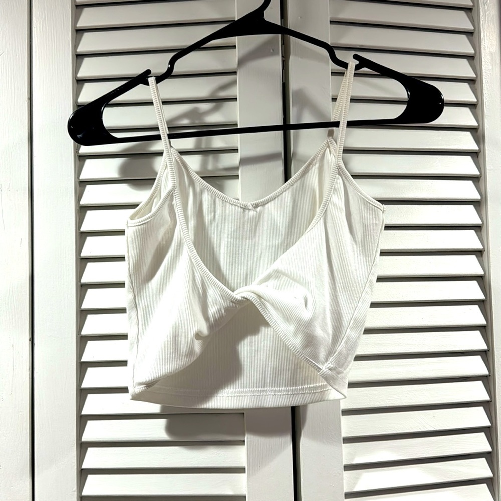 Cropped Tank - Picture 2 of 2